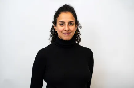 Anne Zaki